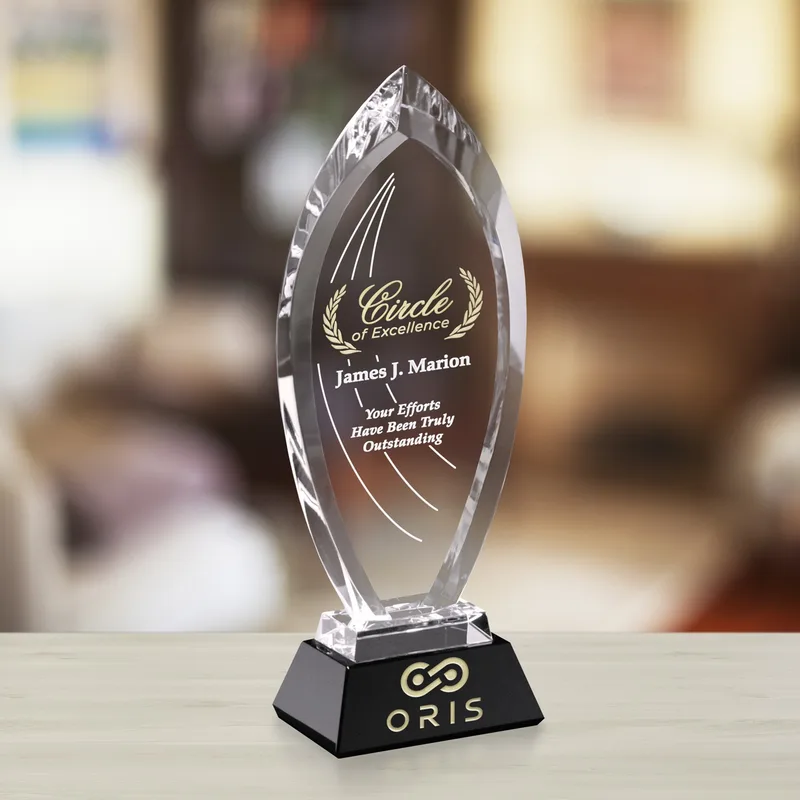 Majestic Award 12"