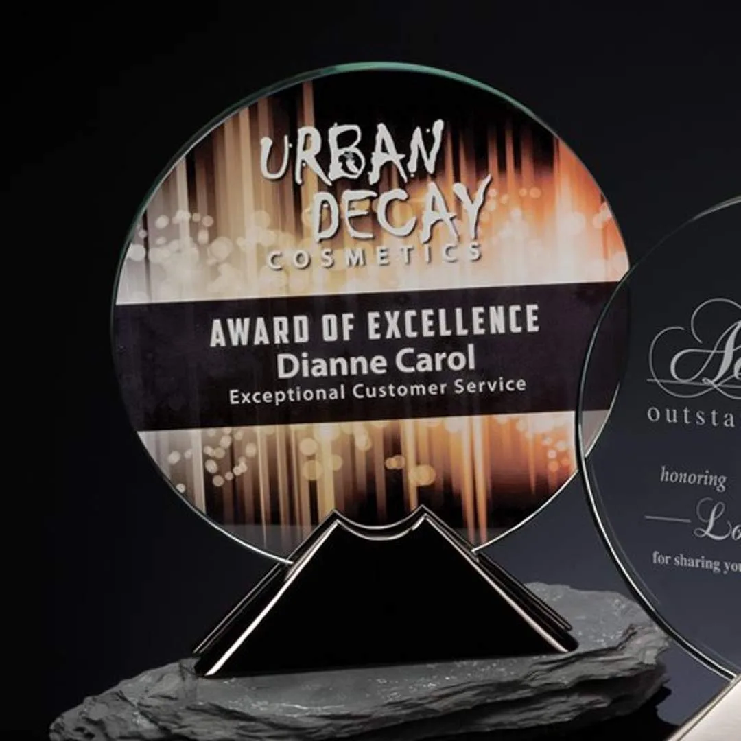 Luna Award — Luna Award