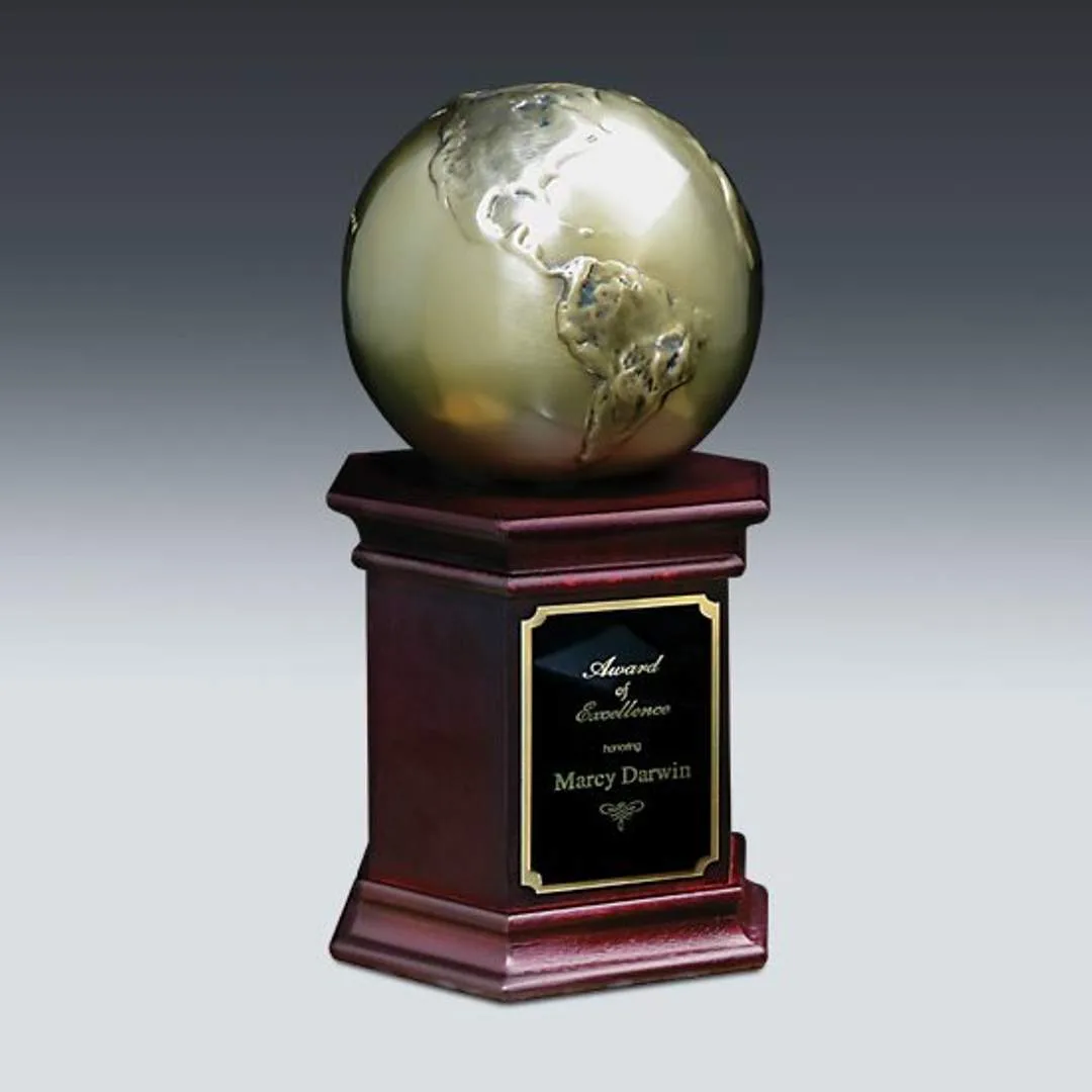 Cast Globe Award — Cast Globe Award