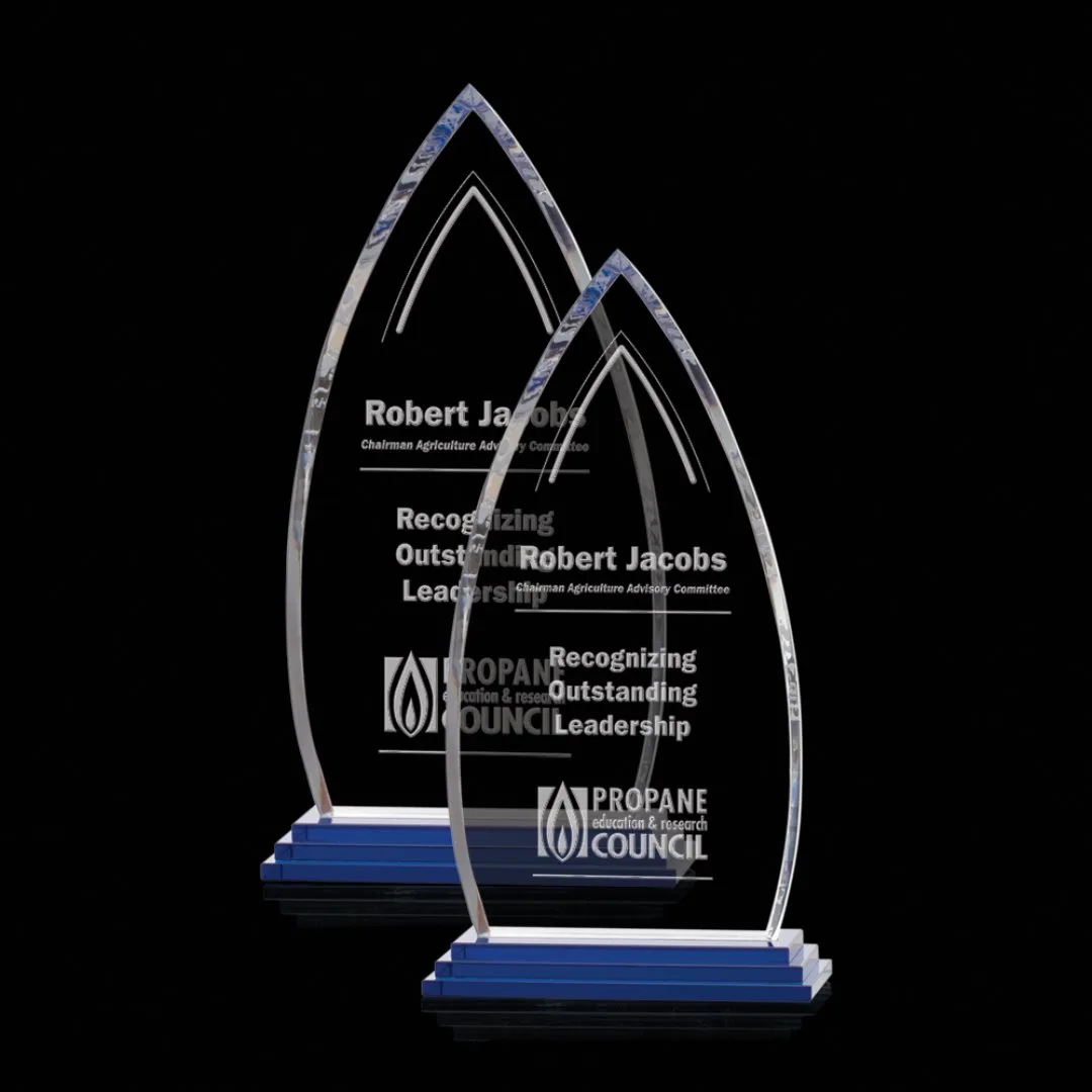 Tomasa Award