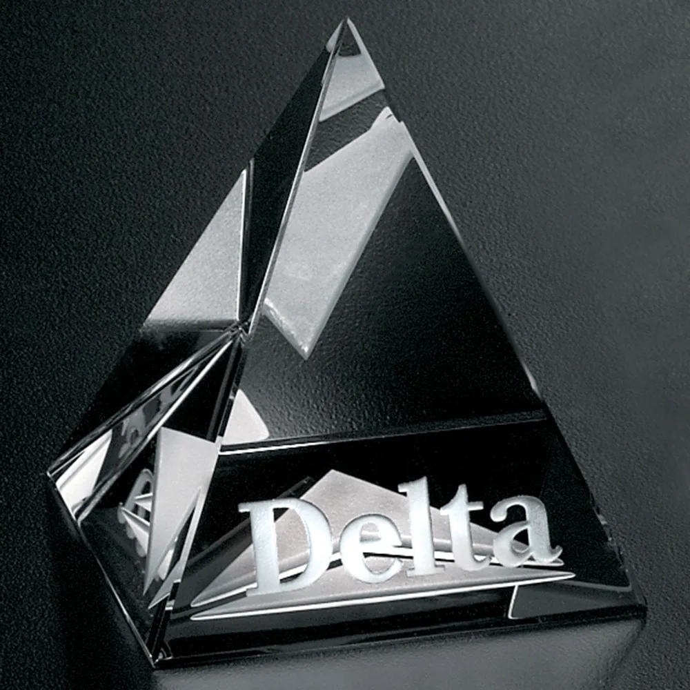 Pyramid Award 2-3/4"