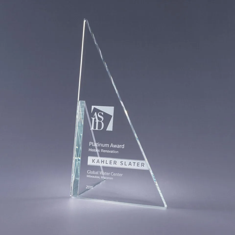 9.5" Apex Crystal Award
