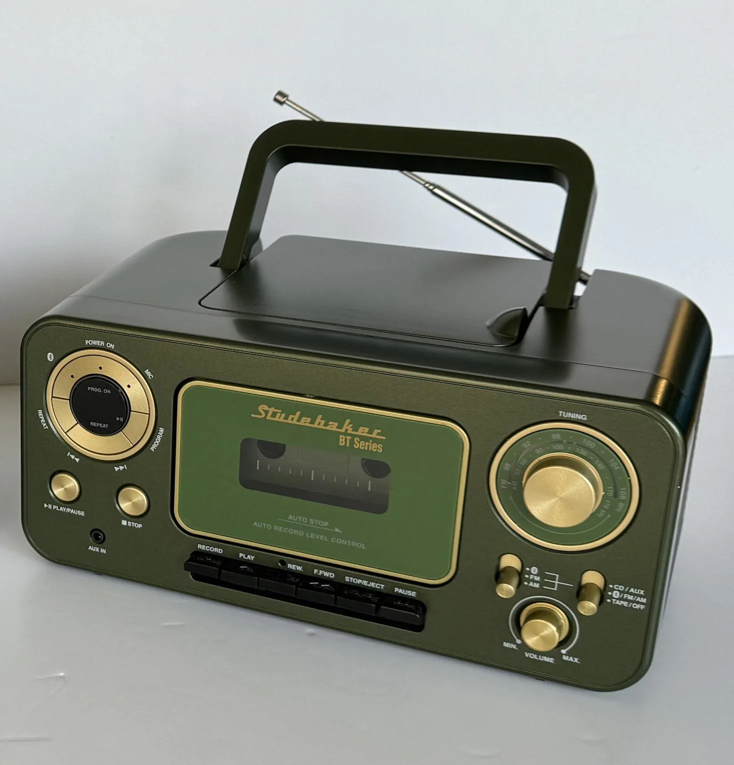 Studebaker Portable Cd Player w/Bluetooth, Am/Fm Radio And Cassette Play/Record - Cypress Green